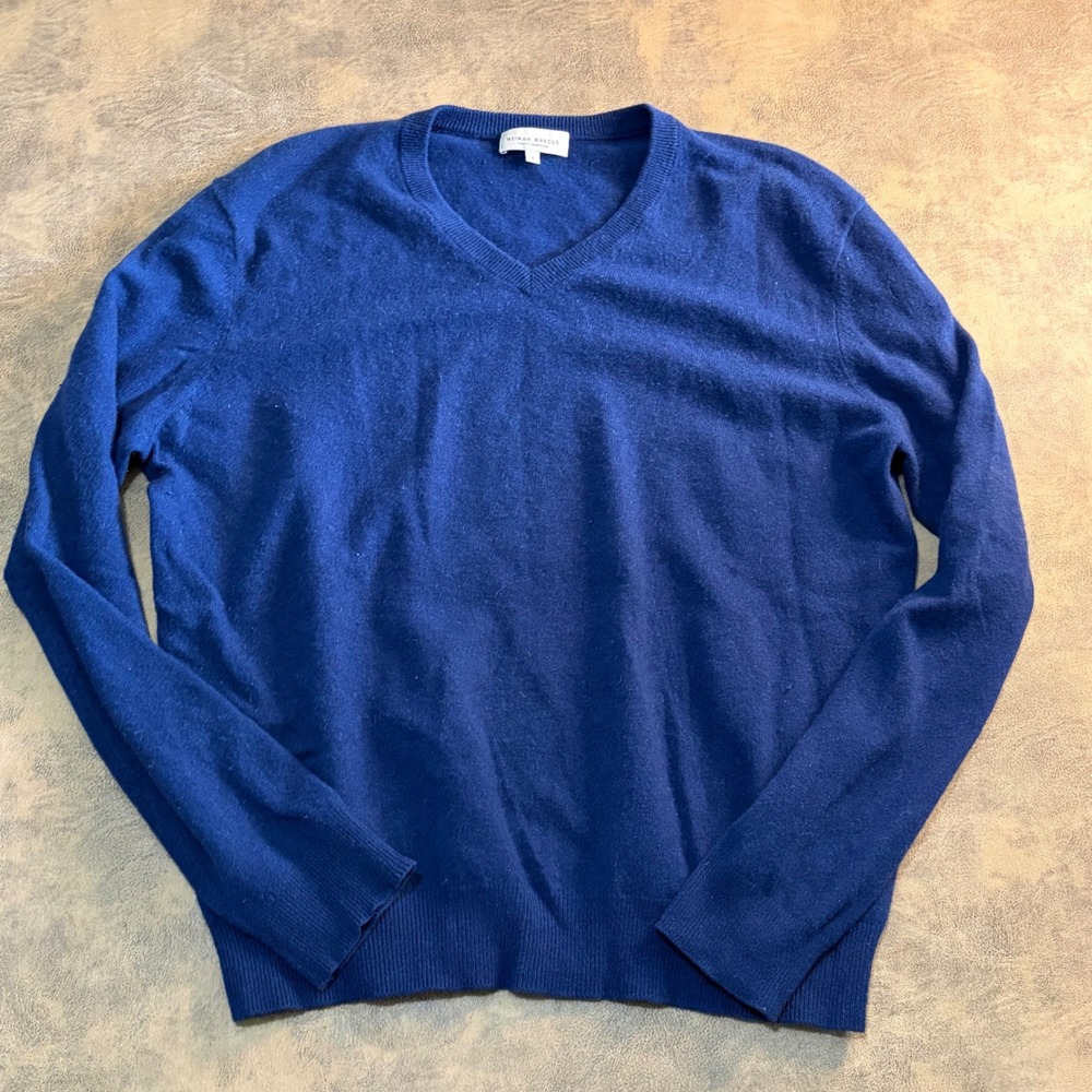 Neiman Marcus V-Neck Sweater Mens XL Blue 100% Virgin Cashmere Knit Pullover